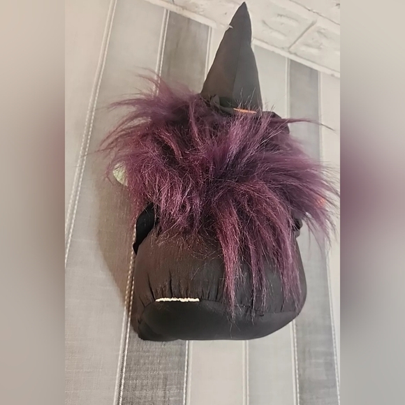 Black Witch Nylon Stuffed Plush Toy 15 Inch Halloween Decoration - Picture 4 of 8